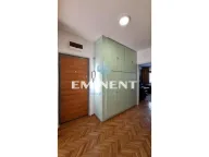 Izdavanje, trosoban stan, 70m², Kalenić Pijaca, Vračar Sve Podlokacije - image 10