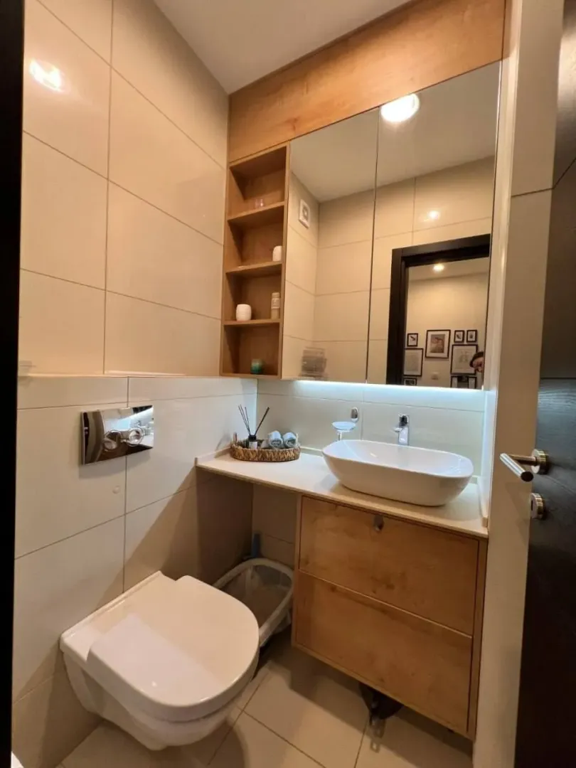 Rent, one bedroom apartment, 92m², Centar, Budva