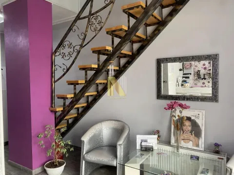 Izdavanje, poslovni prostor, 58m², Bulevar Evrope, Novi Sad Sve Podlokacije - image 2