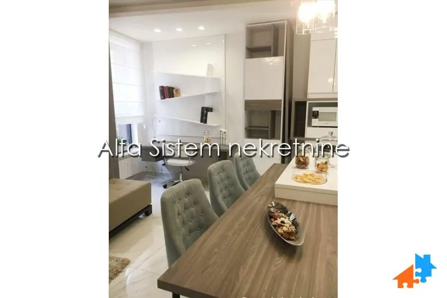 Izdavanje, dvosoban stan, 56m², Čubura, Beograd