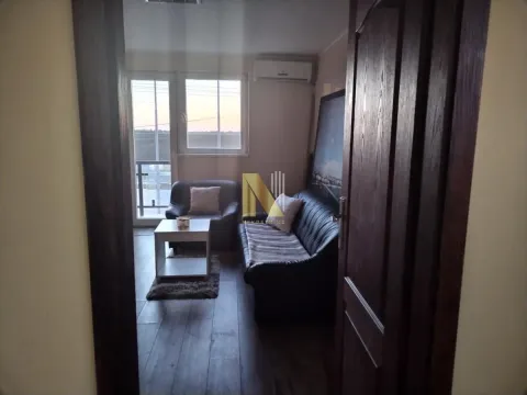 Rent, office space, 400m², Čenej, Novi Sad Sve Podlokacije - image 24