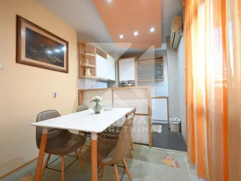 Rent, one bedroom apartment, 65m², Blok 6, Podgorica - image 3