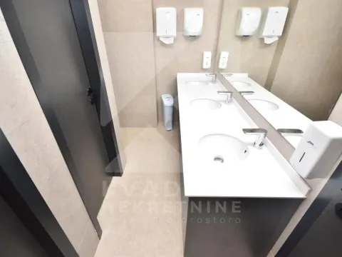 Rent, office space, 22m², Kruševac, Podgorica - image 6