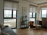 Izdavanje, stan, 200m², Savski Venac, Beograd - image 10