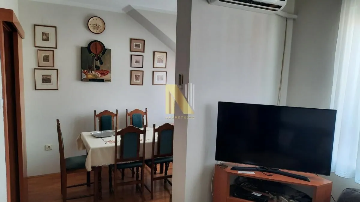 Prodaja, četvorosoban stan, 86m², Grbavica, Novi Sad Sve Podlokacije