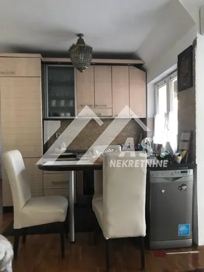 Izdavanje, trosoban stan, 70m², Telep, Novi Sad Sve Podlokacije