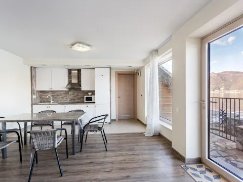 Prodaja, kuća, 240m², Krašići, Tivat - image 6