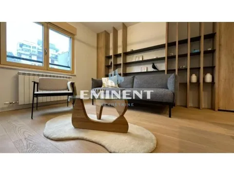 Stan in Vračar Hram