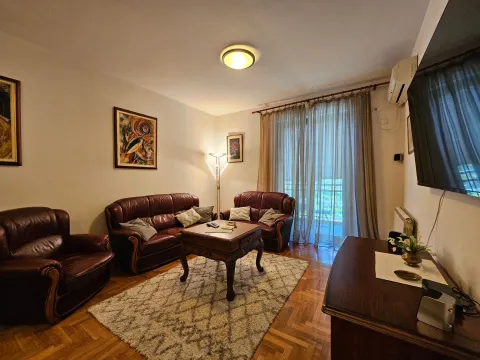 Rent, two bedroom apartment, 74m², Preko Morače, Podgorica - image 11