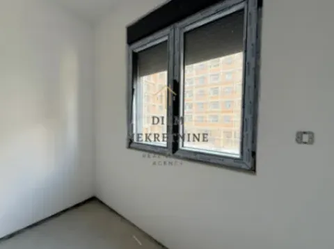 Prodaja, jednosoban stan, 43m², Stari Aerodrom, Podgorica - image 6