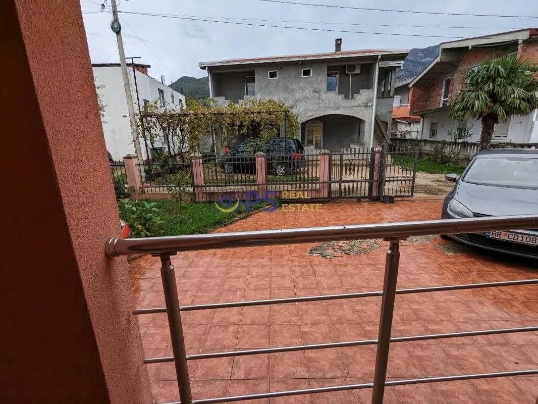 Rent, house, 94m², Bar, Crna Gora