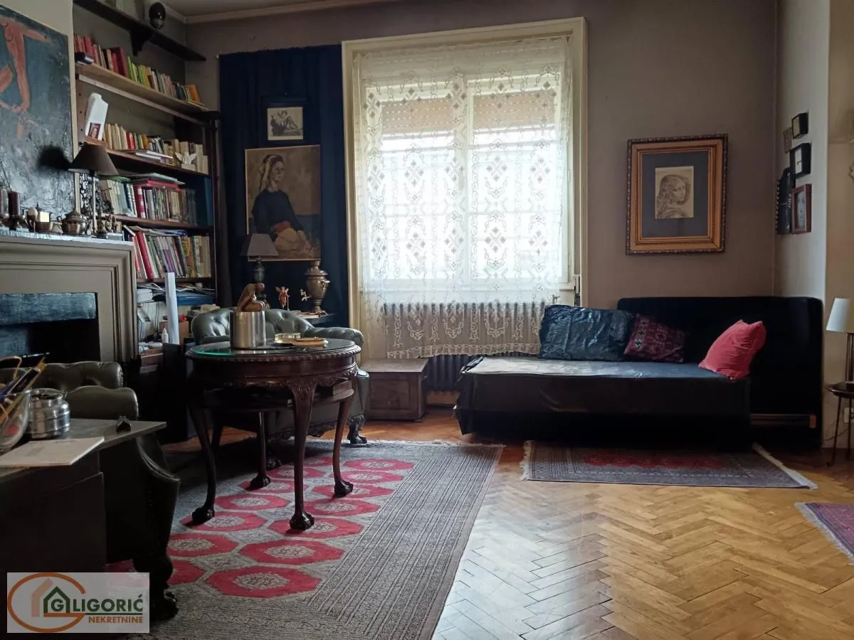 Prodaja, trosoban stan, 90m², Stari Grad, Beograd