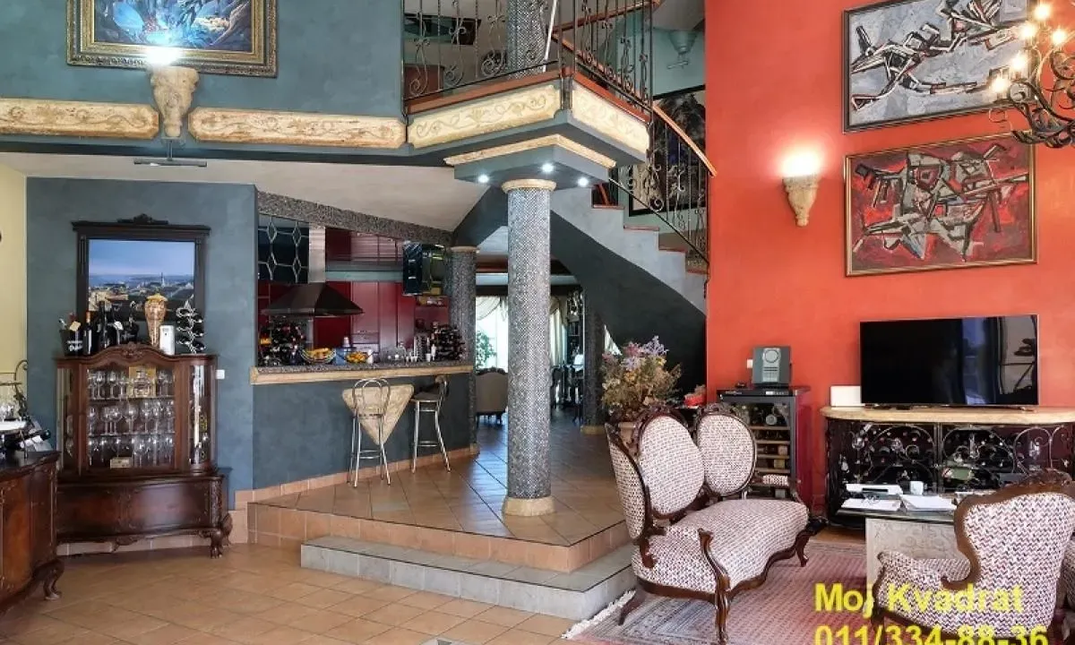 Prodaja, kuća, 765m², Zemun Sve Podlokacije, Beograd