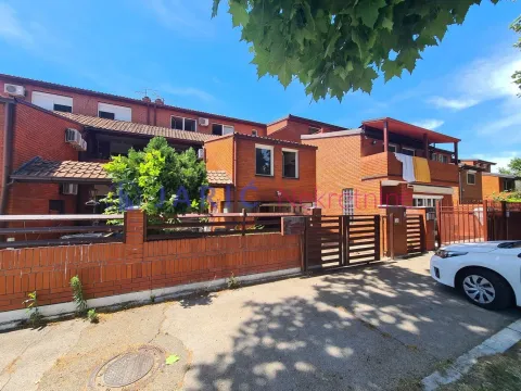 Rent, house, 230m², Bežanijska Kosa Sve Podlokacije, Beograd - image 6