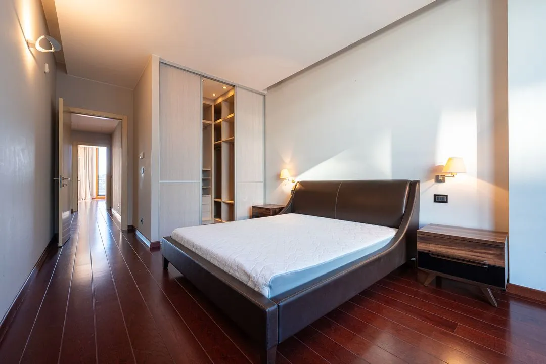 Rent, three bedroom apartment, 204m², Kod Capital Plaze, Podgorica