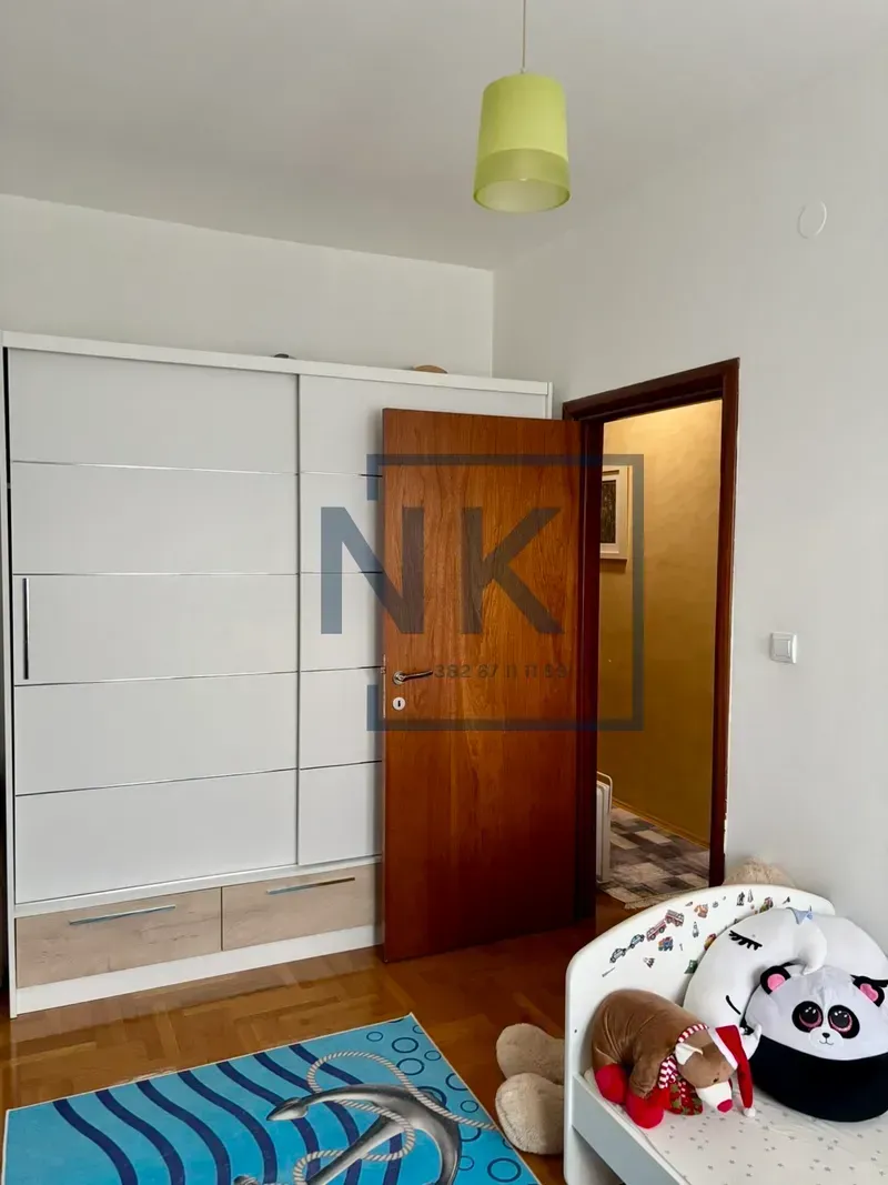 Prodaja, trosoban stan, 86m², Stari Aerodrom, Podgorica