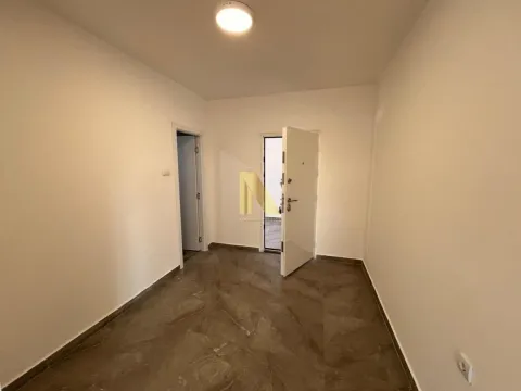 Izdavanje, trosoban stan, 100m², Kać, Novi Sad Sve Podlokacije - image 8