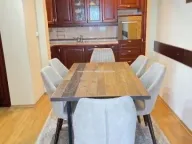 Izdavanje, dvosoban stan, 100m², Centar, Podgorica - image 3