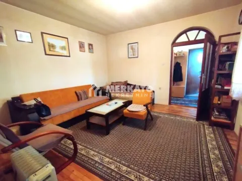 Sale, house, 272m², Gradnulica, Zrenjanin - image 5