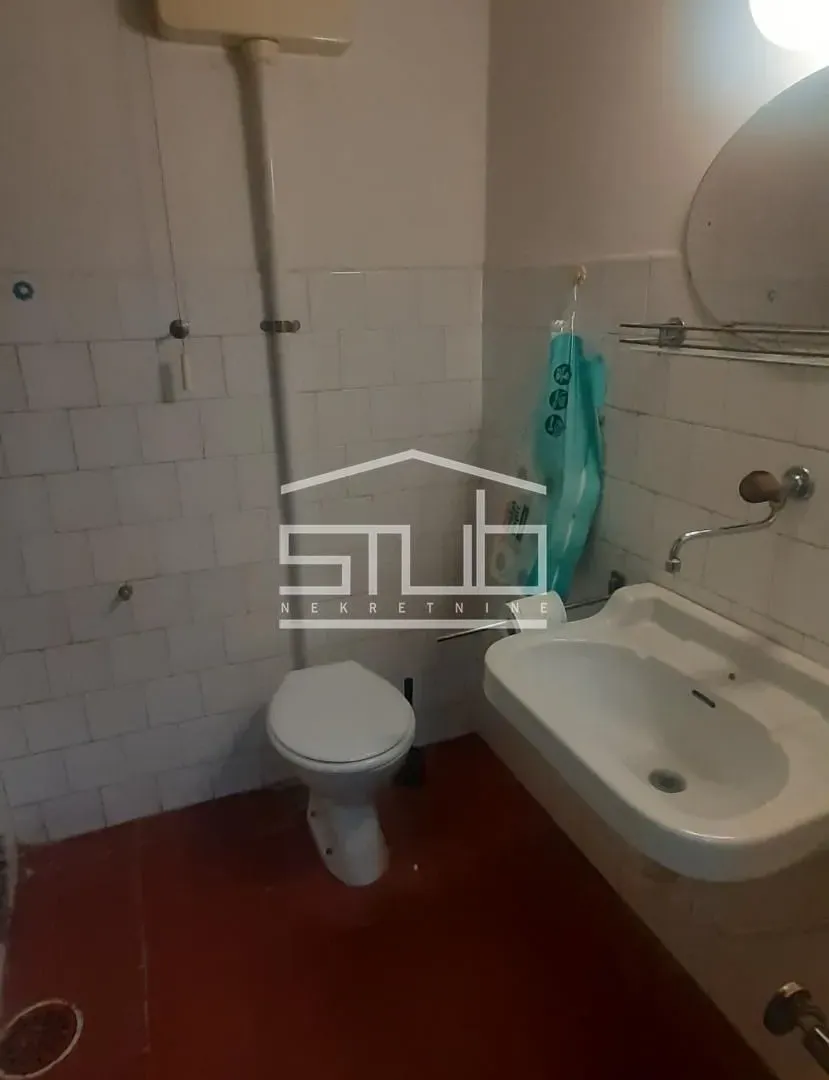 Prodaja, trosoban stan, 60m², Savski Venac, Beograd