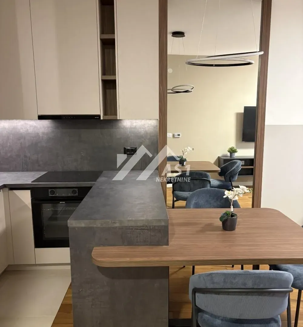 Izdavanje, jednosoban stan, 43m², Grbavica, Novi Sad Sve Podlokacije