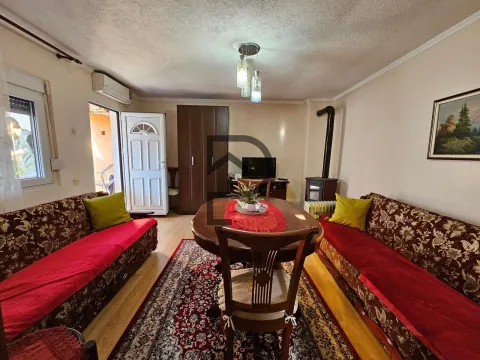 Izdavanje, stan, 25m², Drac, Podgorica - image 8