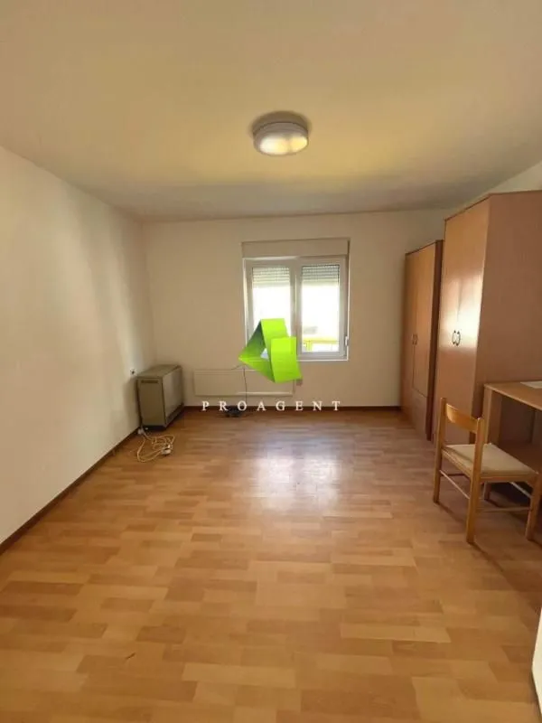 Izdavanje, poslovni prostor, 50m², Medijana, Niš