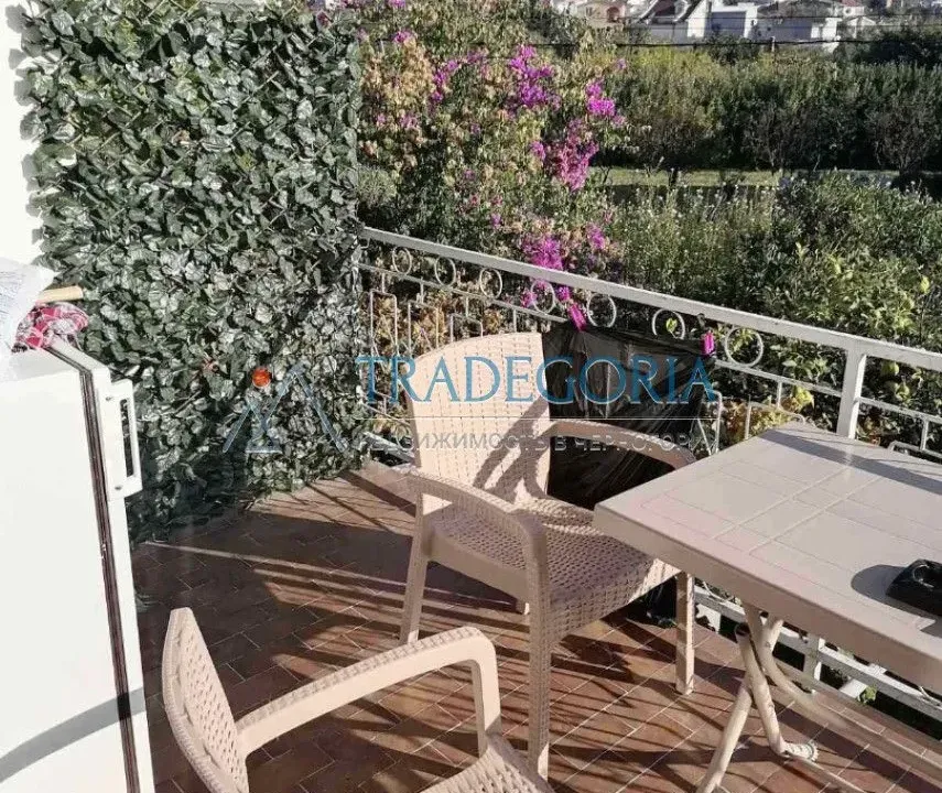 Prodaja, četvorosoban stan, 96m², Bar, Crna Gora