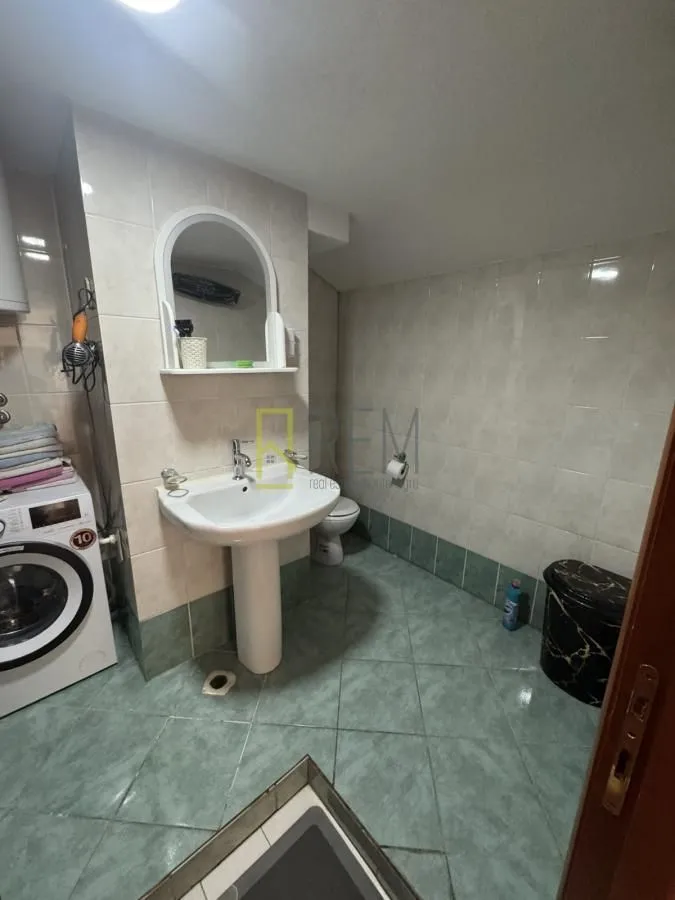 Rent, two bedroom apartment, 49m², Stari Aerodrom, Podgorica