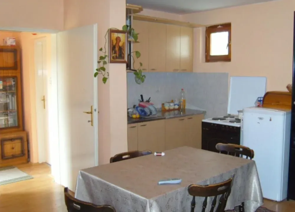 Sale, house, 200m², Crvene livade, Jagodina