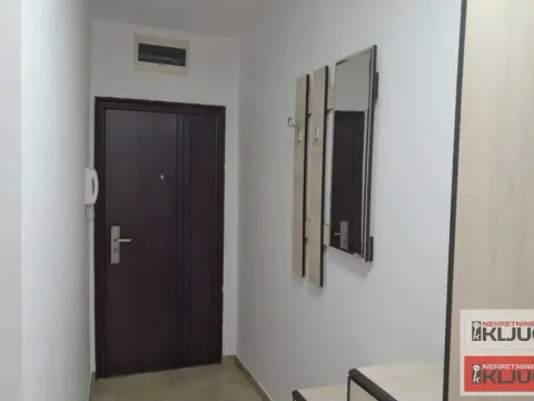 Izdavanje, garsonjera, 27m², Salajka, Novi Sad Sve Podlokacije - image 12