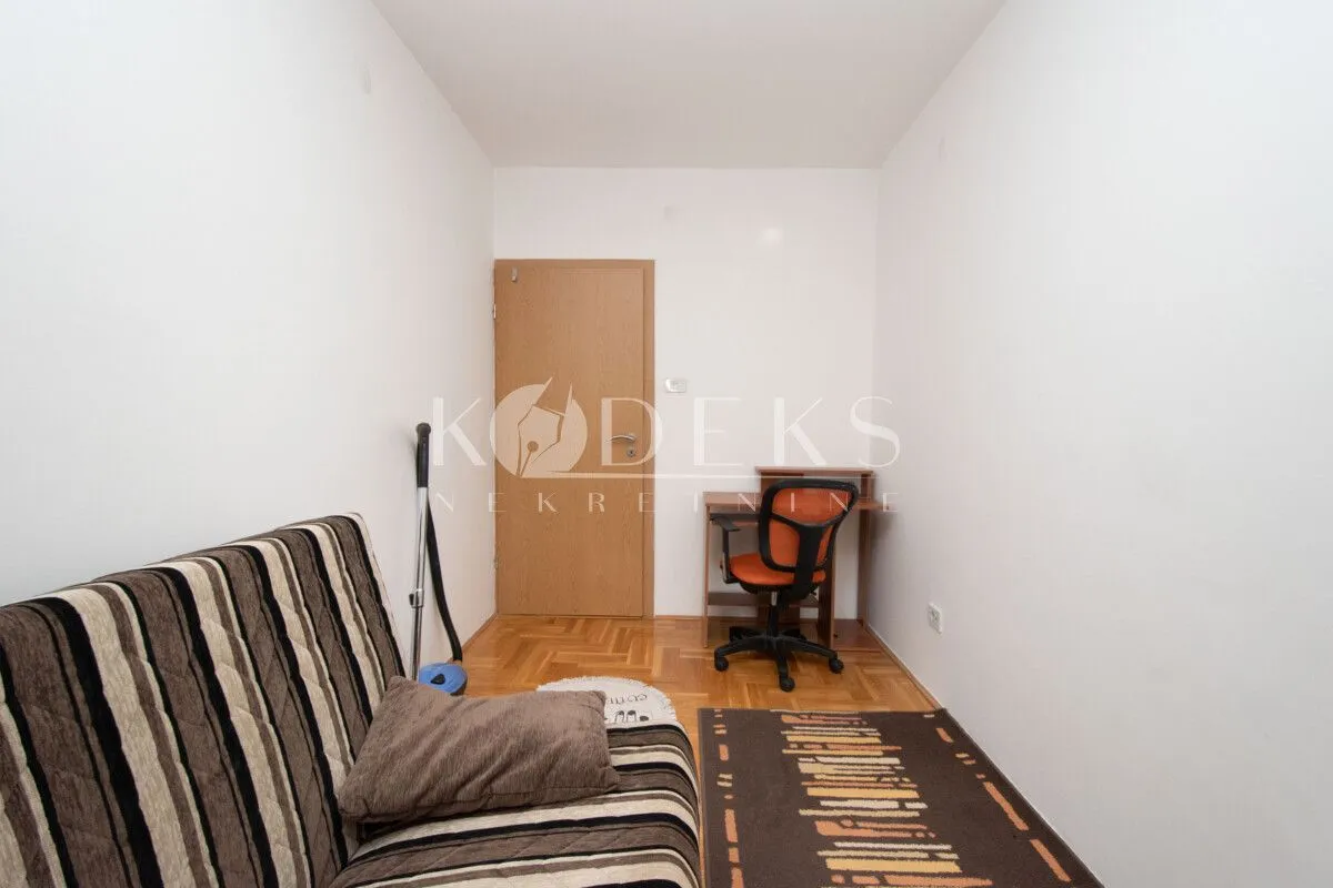 Rent, two bedroom apartment, 56m², 1 maj, Podgorica