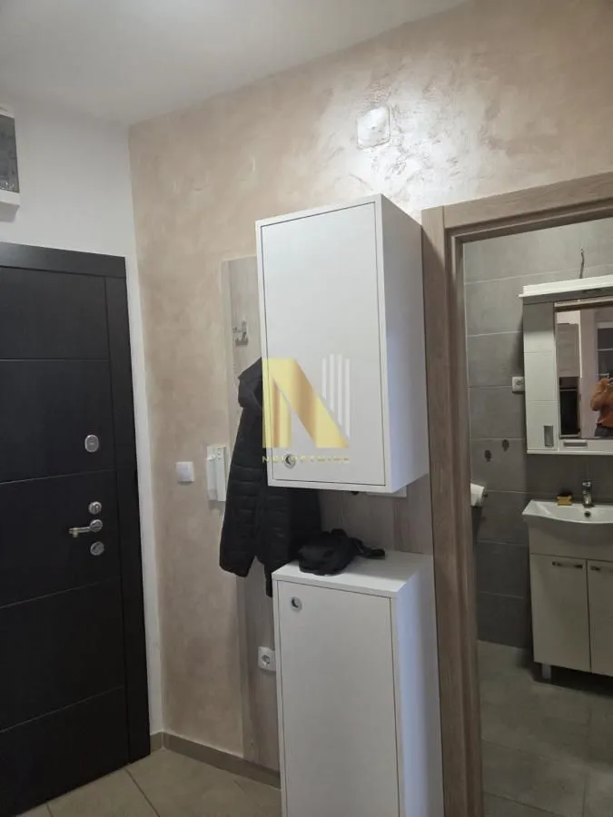 Rent, one bedroom apartment, 39m², Bulevar patrijarha Pavla, Novi Sad Sve Podlokacije