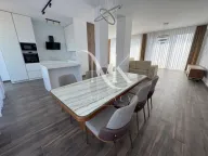 Prodaja, četvorosoban stan, 190m2, Neimar, Vračar, Beograd