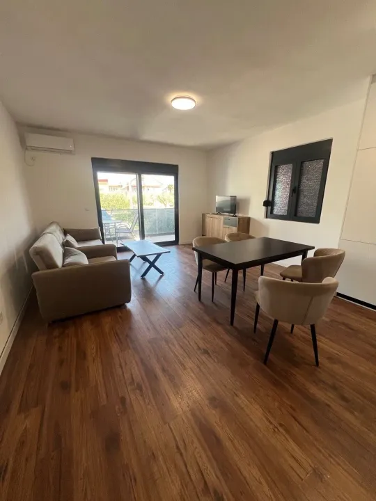 Rent, two bedroom apartment, 75m², Polje, Bar