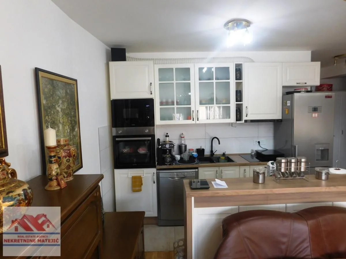 Prodaja, dvosoban stan, 67m², Mala vaga, Kragujevac