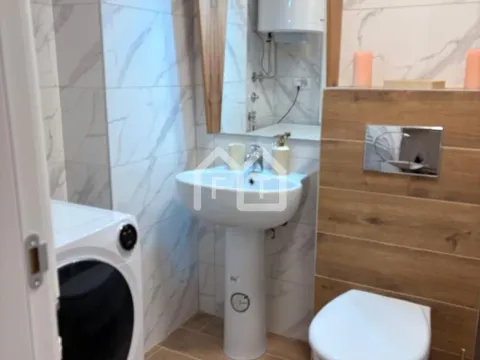 Izdavanje, dvosoban stan, 44m², Centar Sve Podlokacije, Beograd - image 8