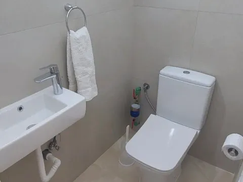 Rent, two bedroom apartment, 78m², Blok 5, Podgorica - image 11