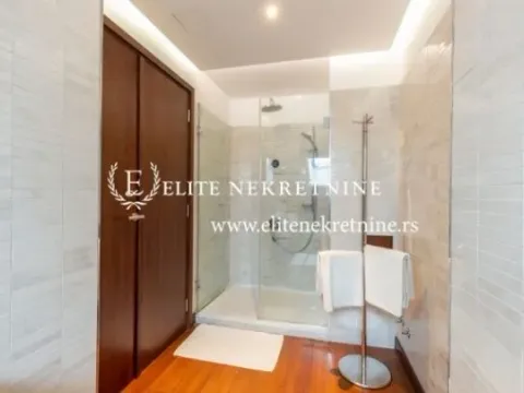 Rent, four bedroom apartment, 240m², Kalenić Pijaca, Vračar Sve Podlokacije - image 6