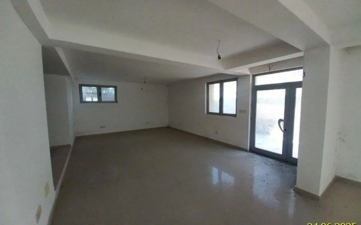 Sale, office space, 107m², Stari Aerodrom, Podgorica