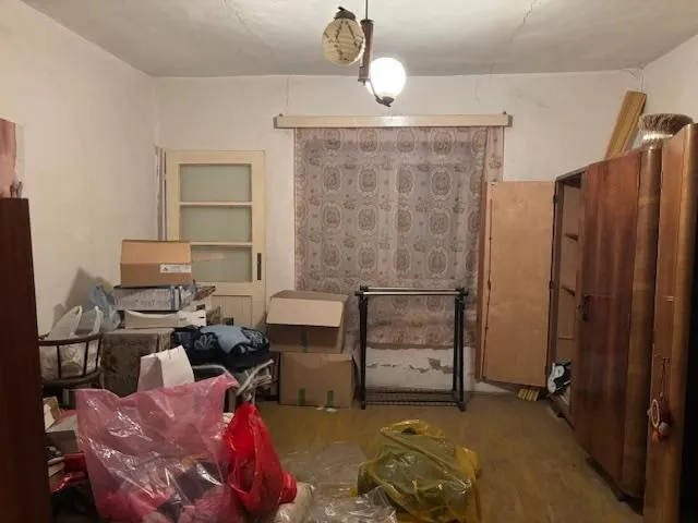 Prodaja, kuća, 90m², Centar, Inđija