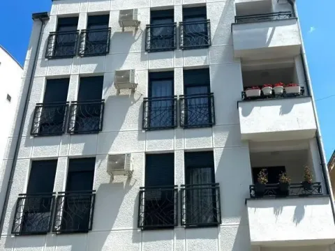 Izdavanje, trosoban stan, 60m², Voždovac Sve Podlokacije, Beograd - image 14