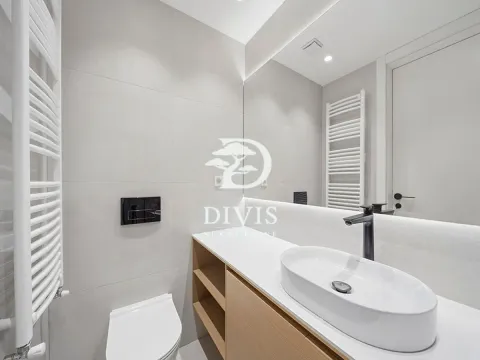 Rent, three bedroom apartment, 120m², Andrićev Venac, Beograd - image 13