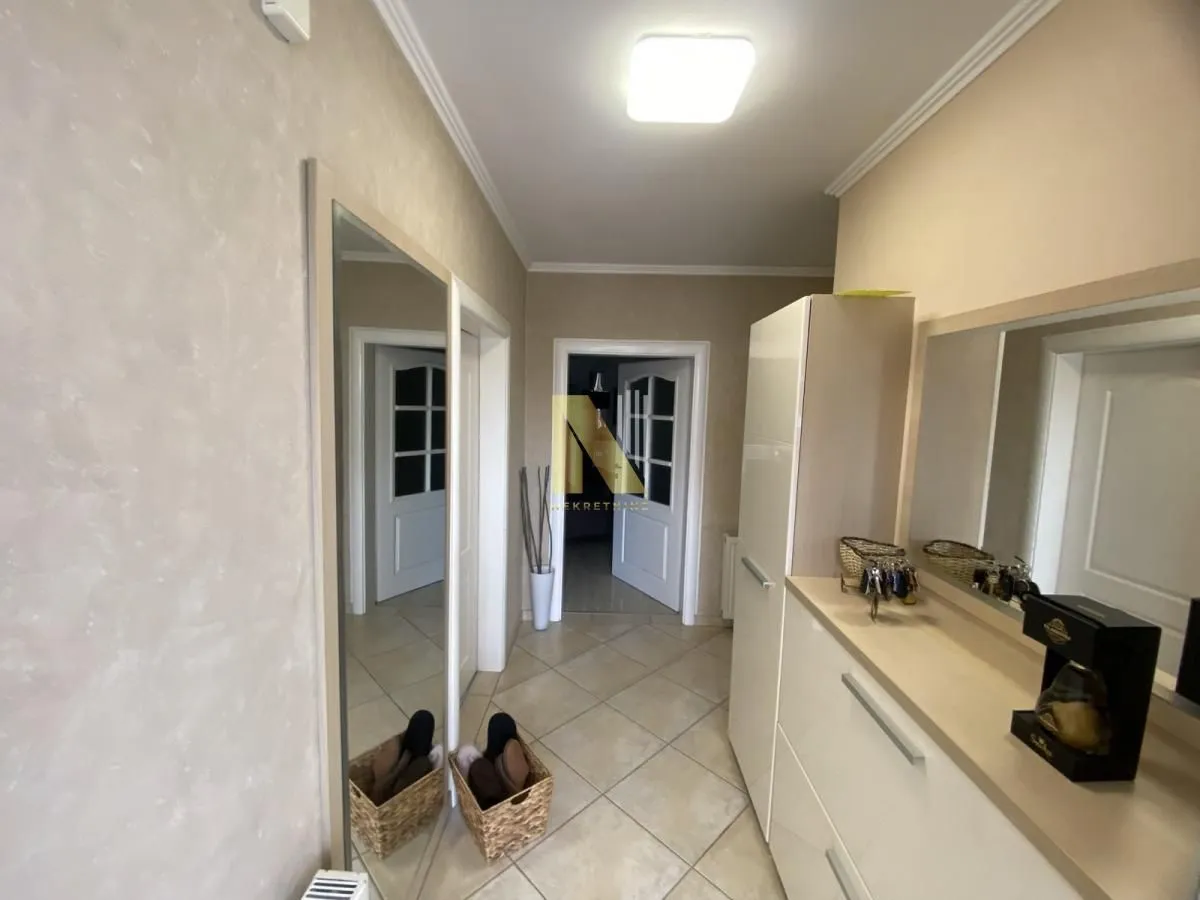 Sale, house, 147m², Centar, Žabljak