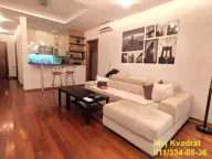 Izdavanje, trosoban stan, 82m², Vračar Hram, Vračar Sve Podlokacije - image 1