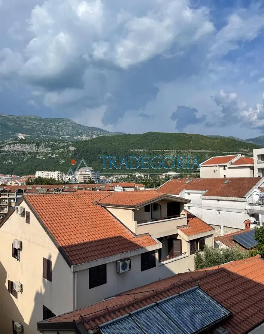 Prodaja, dvosoban stan, 65m², Budva, Crna Gora