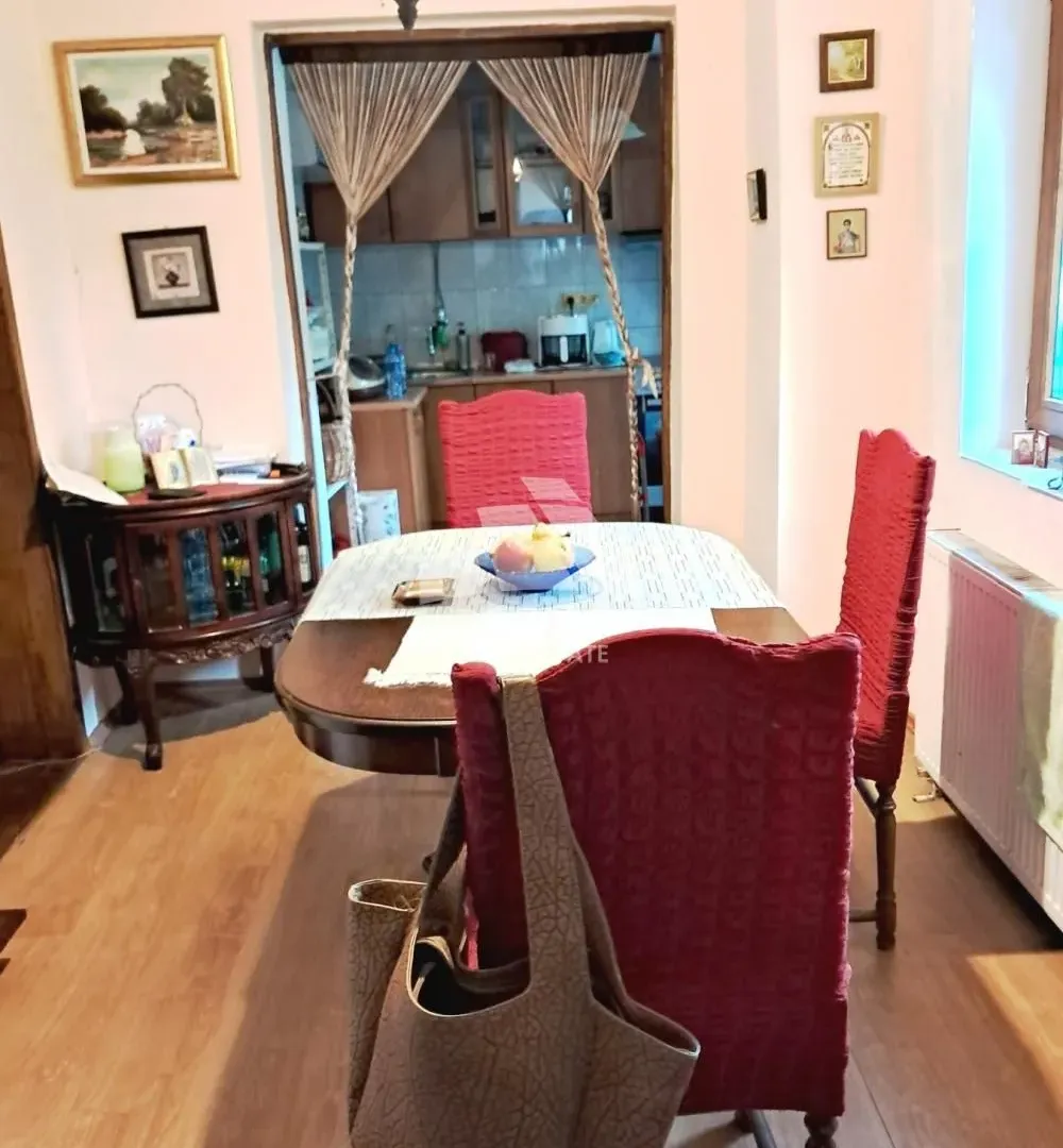 Sale, house, 52m², Uciteljsko Naselje, Zvezdara Sve Podlokacije