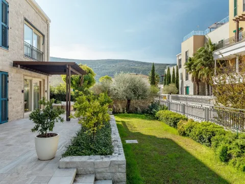 Prodaja, dvosoban stan, 275m2, Portonovi, Herceg Novi Prodaja, dvosoban stan, 275m2, Portonovi, Herceg Novi