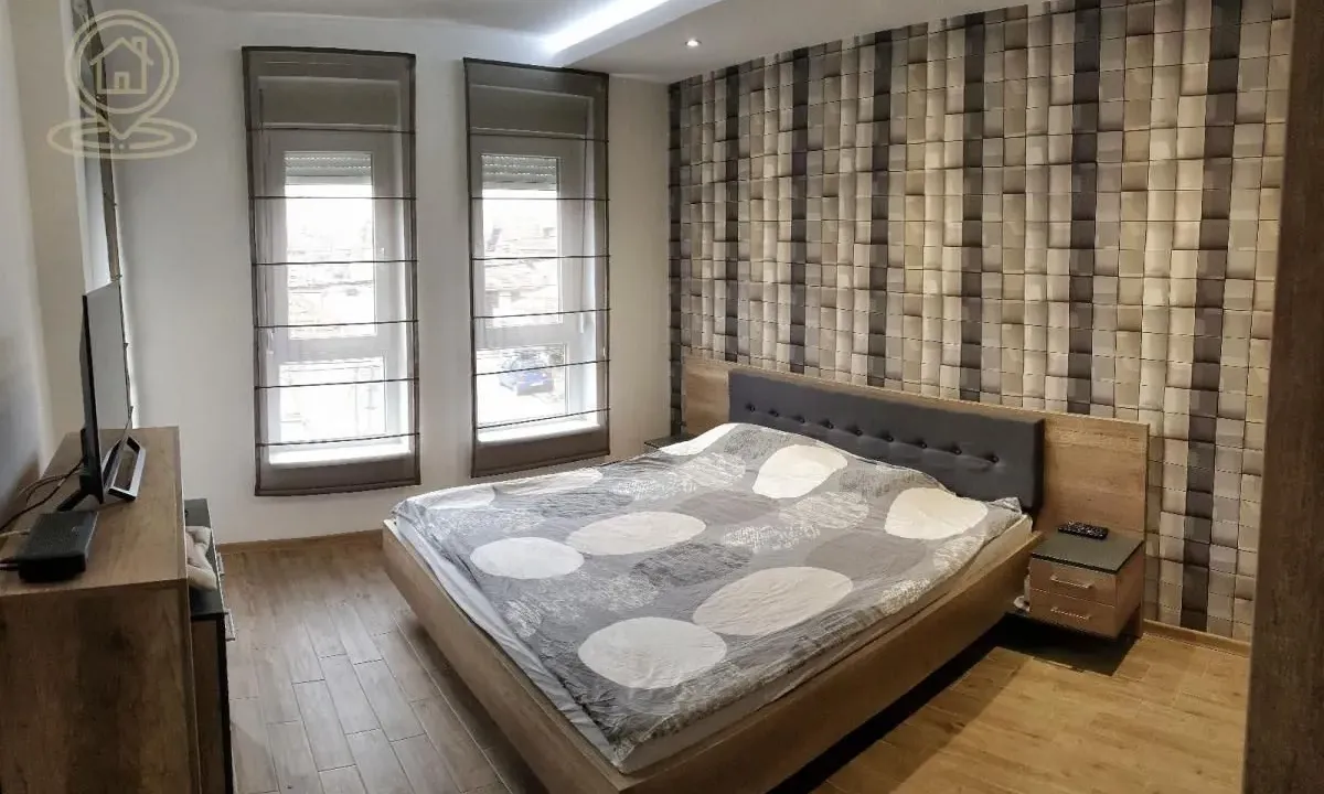 Prodaja, četvorosoban stan, 86m², Vašarište, Kragujevac