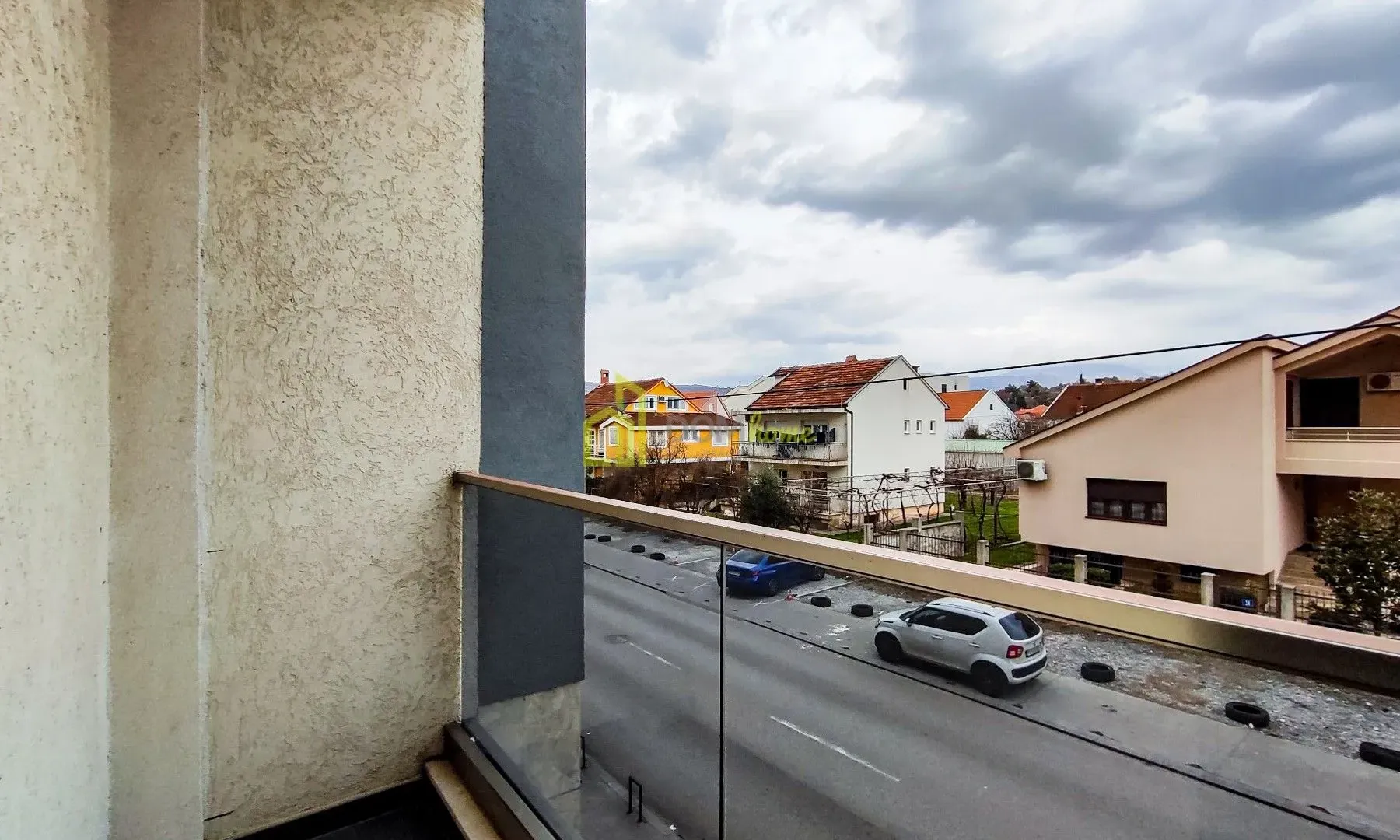 Izdavanje, dvosoban stan, 63m², Dalmatinska ulica, Podgorica